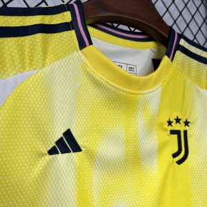 2024/2025 Kids Size Juventus Away Soccer Jersey 1:1 Thai Quality