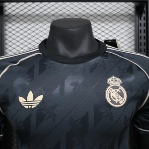2024/2025 Player Version Real Madrid Black Retro Model Football Jersey 1:1 Thai Quality