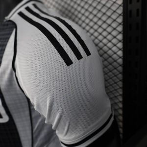 2025/2026 Player Version Newcastle United Home Football Shirt 1:1 Thai Quality