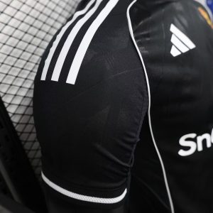2025/2026 Player Version Manchester United Special Edition Black Football Shirt 1:1 Thai Quality