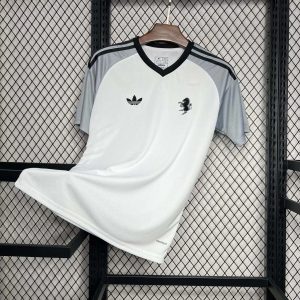 2024/2025 Juventus Goalkeeper Football Shirt 1:1 Thai Quality