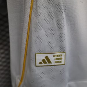 2025/2026 Long Sleeve Player Version Real Madrid Home Football Shirt 1:1 Thai Quality