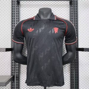 2024/2025 Player Version Manchester United Retro Black style Football Shirt  1:1 Thai Quality