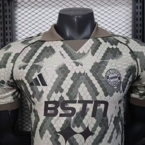 2025/2026 Player Version Bayern Munich Year of the Snake Commemorative Edition Football Jersey 1:1 Thai Quality