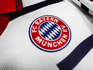 1998/00 Bayern Munich Away Retro Football Jersey 1:1 Thai Quality