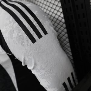 2024/2025 Long Sleeve Player Version Juventus Home Football Shirt 1:1 Thai Quality