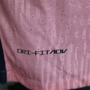 2025/2026 Player Version Barcelona Special Edition Pink Football Shirt 1:1 Thai Quality
