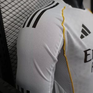 2025/2026 Long Sleeve Player Version Real Madrid Home Football Shirt 1:1 Thai Quality